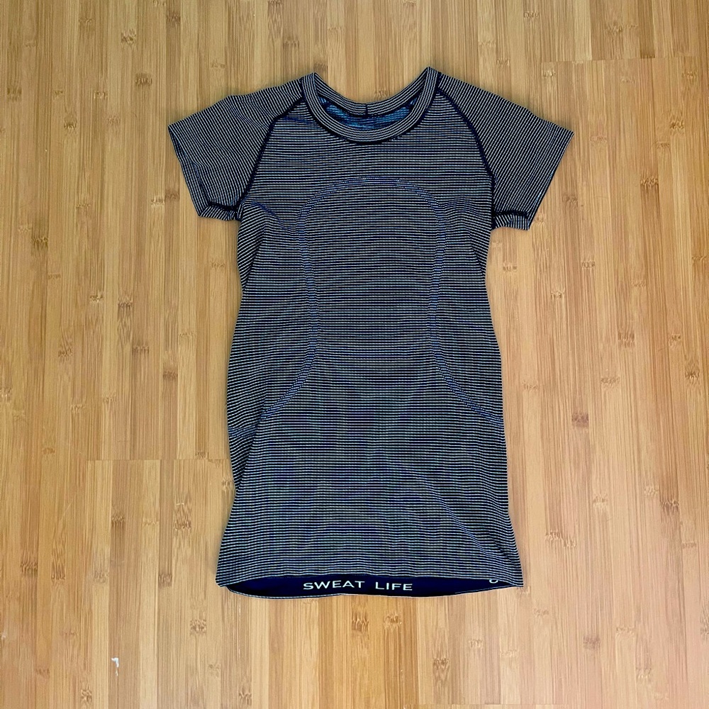 Lululemon Swiftly Short Sleeve - Sz 6